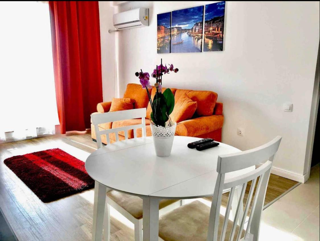 Bucuresti North Cosmopolis Apartament Ngoại thất bức ảnh